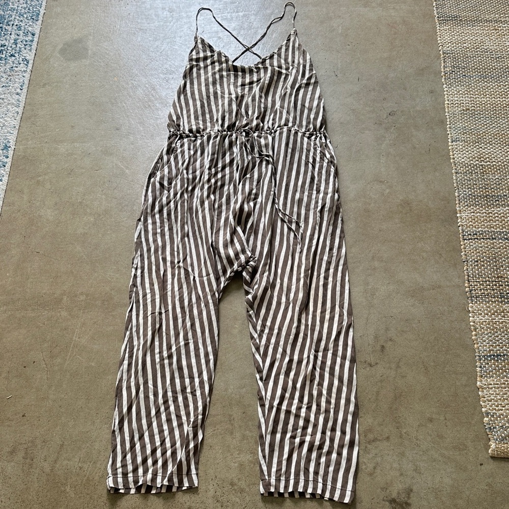 Acacia - Striped Jumpsuit in brown and cream striped